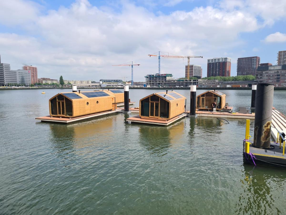 Wikkelboat Nr1 At Floating Rotterdam Rijnhaven Villa Exterior photo